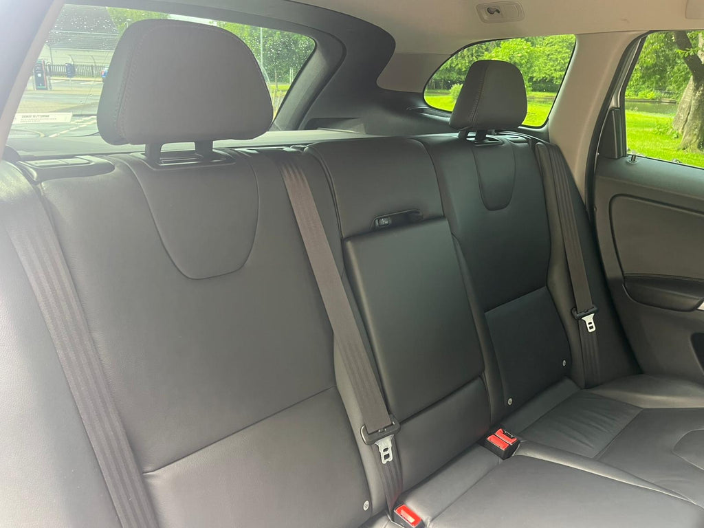 Volvo XC60 2.4 SE Lux