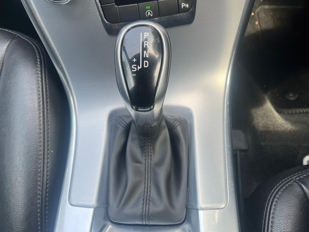 Volvo XC60 2.4 SE Lux