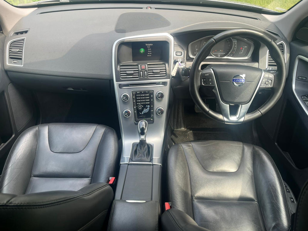 Volvo XC60 2.4 SE Lux